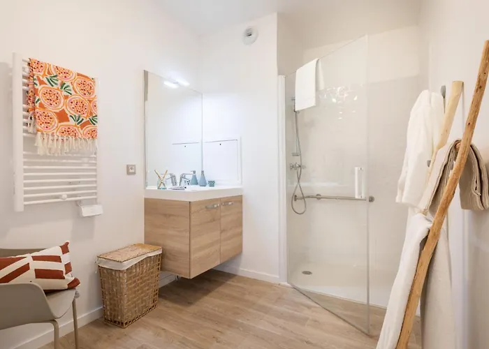 Oh Activ Les Ponts-de-cé 3* Les Ponts-de-Cé